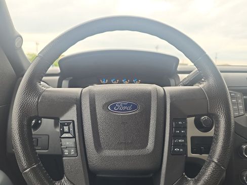 Used 2014 Ford F150 XLT w/ Equipment Group 302A Luxury AWD/4WD image 21