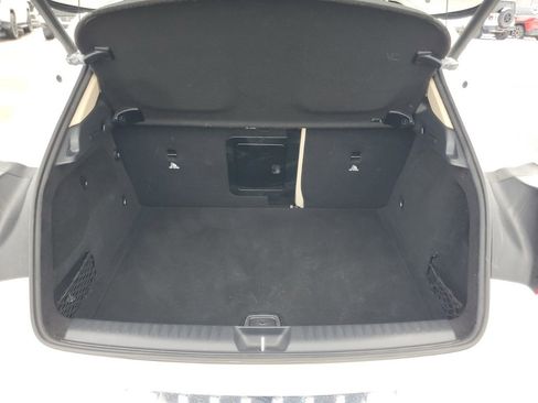 Used 2018 Mercedes-Benz GLA 250 4MATIC image 31