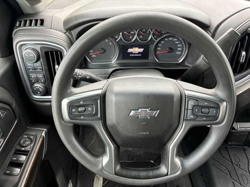 Used 2020 Chevrolet Silverado 1500 RST w/ Z71 Off-Road Package AWD/4WD image 11