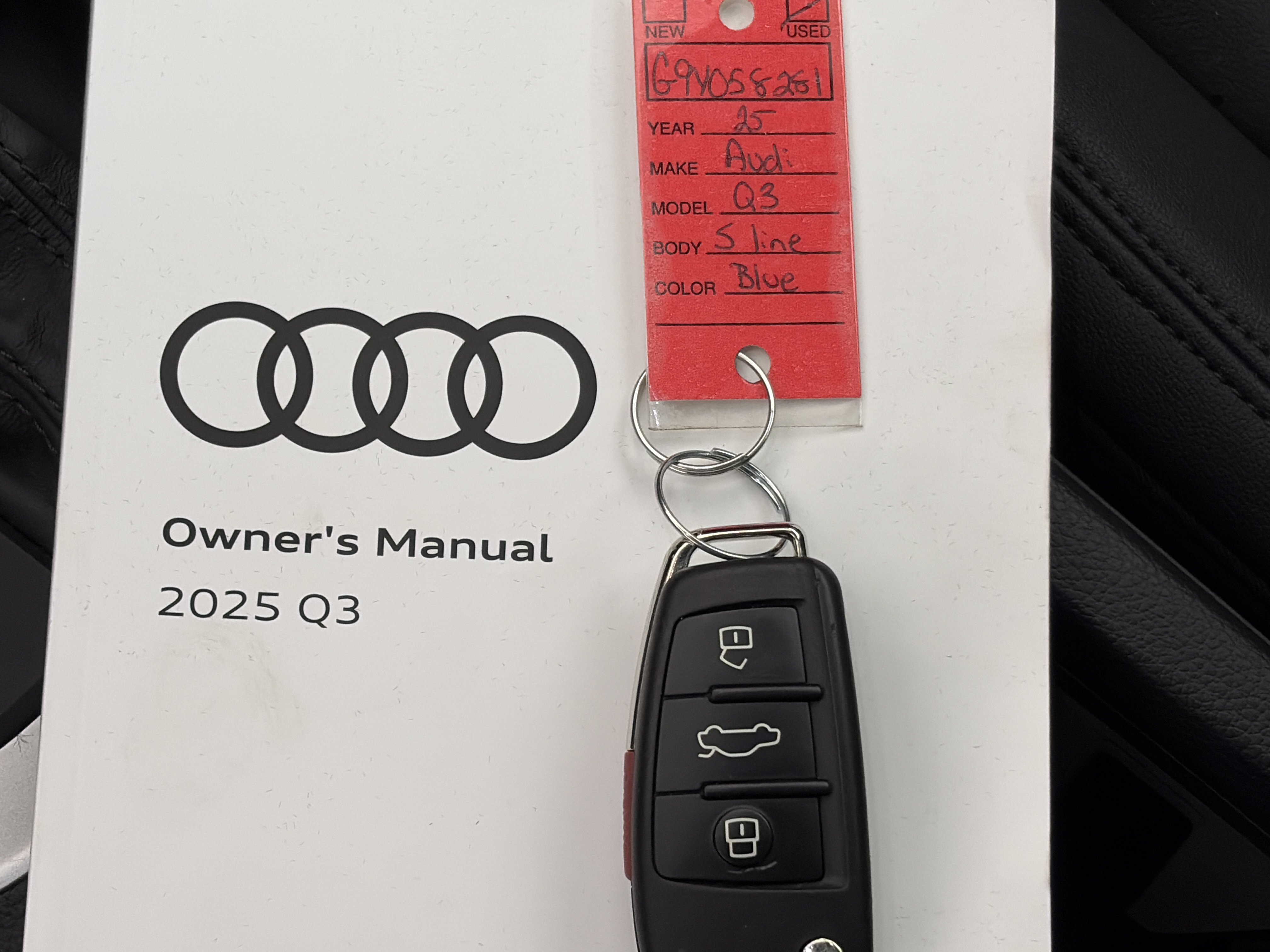 Used 2025 Audi Q3 2.0T Premium AWD/4WD image 39