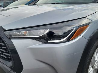 Used 2024 Toyota Corolla Cross LE FWD video 2
