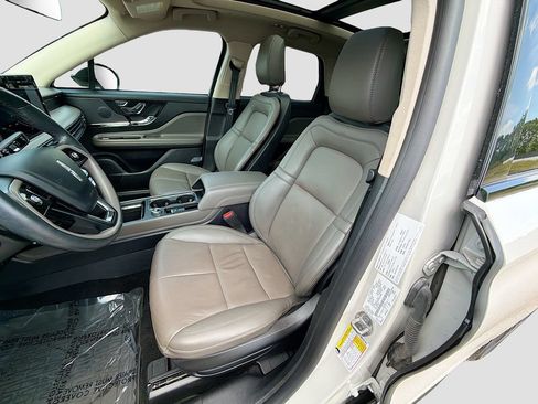Used 2023 Lincoln Corsair Reserve w/ Equipment Group 201A AWD/4WD image 23