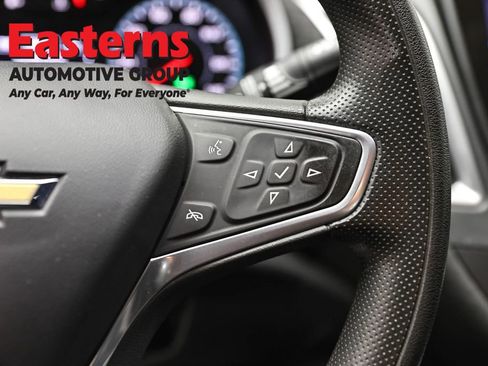 Used 2023 Chevrolet Malibu LT FWD image 16