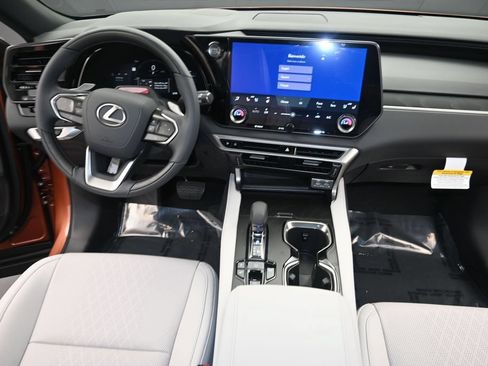 New 2026 Lexus RX 350 w/ Convenience Package AWD/4WD image 16