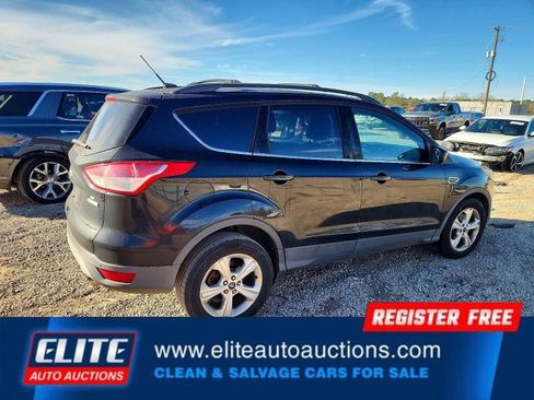 Used 2014 Ford Escape SE w/ Equipment Group 201A image 6
