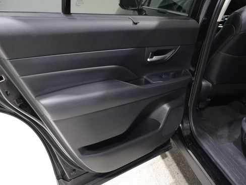 Certified 2024 Toyota Grand Highlander AWD image 19
