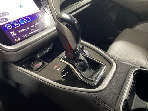 Used 2020 Subaru Outback Limited w/ Popular Package #2 image 35