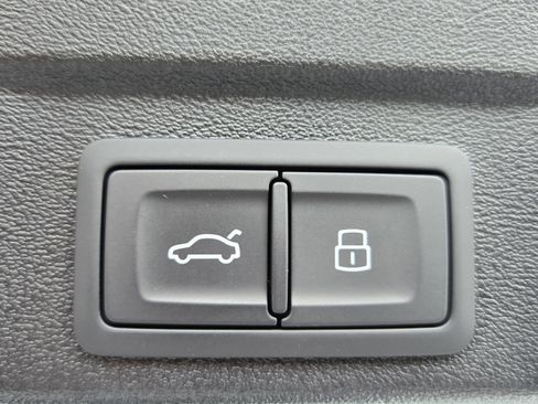 New 2025 Audi A5 2.0T Premium image 17