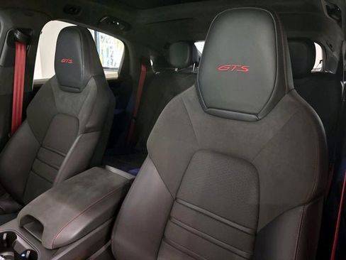 Certified 2025 Porsche Cayenne GTS AWD/4WD image 22