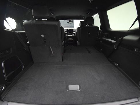 New 2026 Jeep Grand Wagoneer 4WD w/ HD Trailer Tow Package image 37