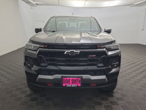 Used 2025 Chevrolet Colorado Z71 w/ Technology Package image 5