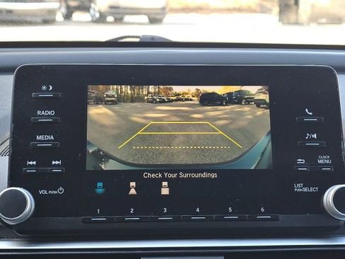 Used 2019 Honda Accord LX image 26