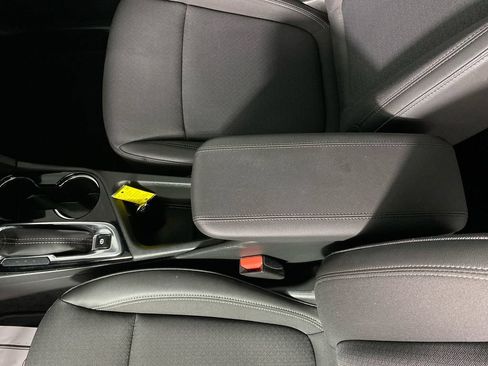 Used 2023 Buick Encore GX Select w/ Sport Touring Package FWD image 20