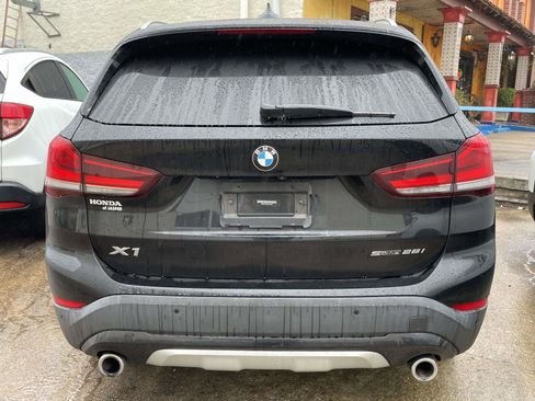 Used 2020 BMW X1 sDrive28i w/ Premium Package image 4