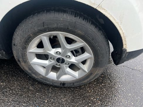 Used 2024 Kia Soul S FWD image 12