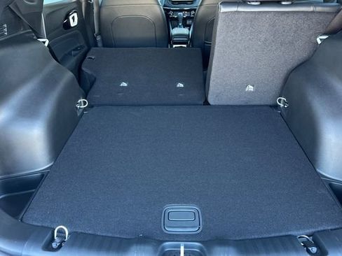 New 2026 Jeep Compass Latitude image 15