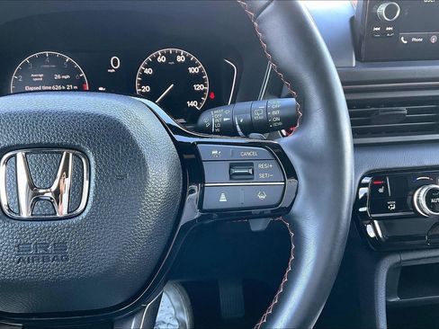 Used 2025 Honda Pilot TrailSport image 21