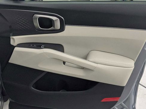 Used 2023 Kia Sorento S w/ Panoramic Sunroof Package FWD image 24