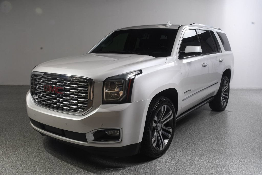 Used 2018 GMC Yukon Denali w/ Denali Ultimate Package AWD/4WD image 2