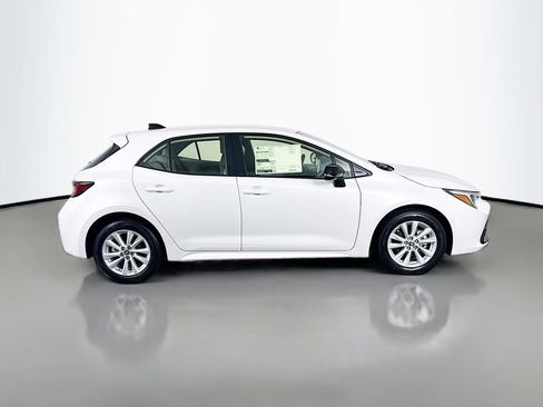 New 2026 Toyota Corolla SE image 4