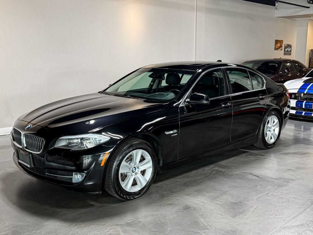 Used 2012 BMW 528i xDrive Sedan AWD/4WD image 5