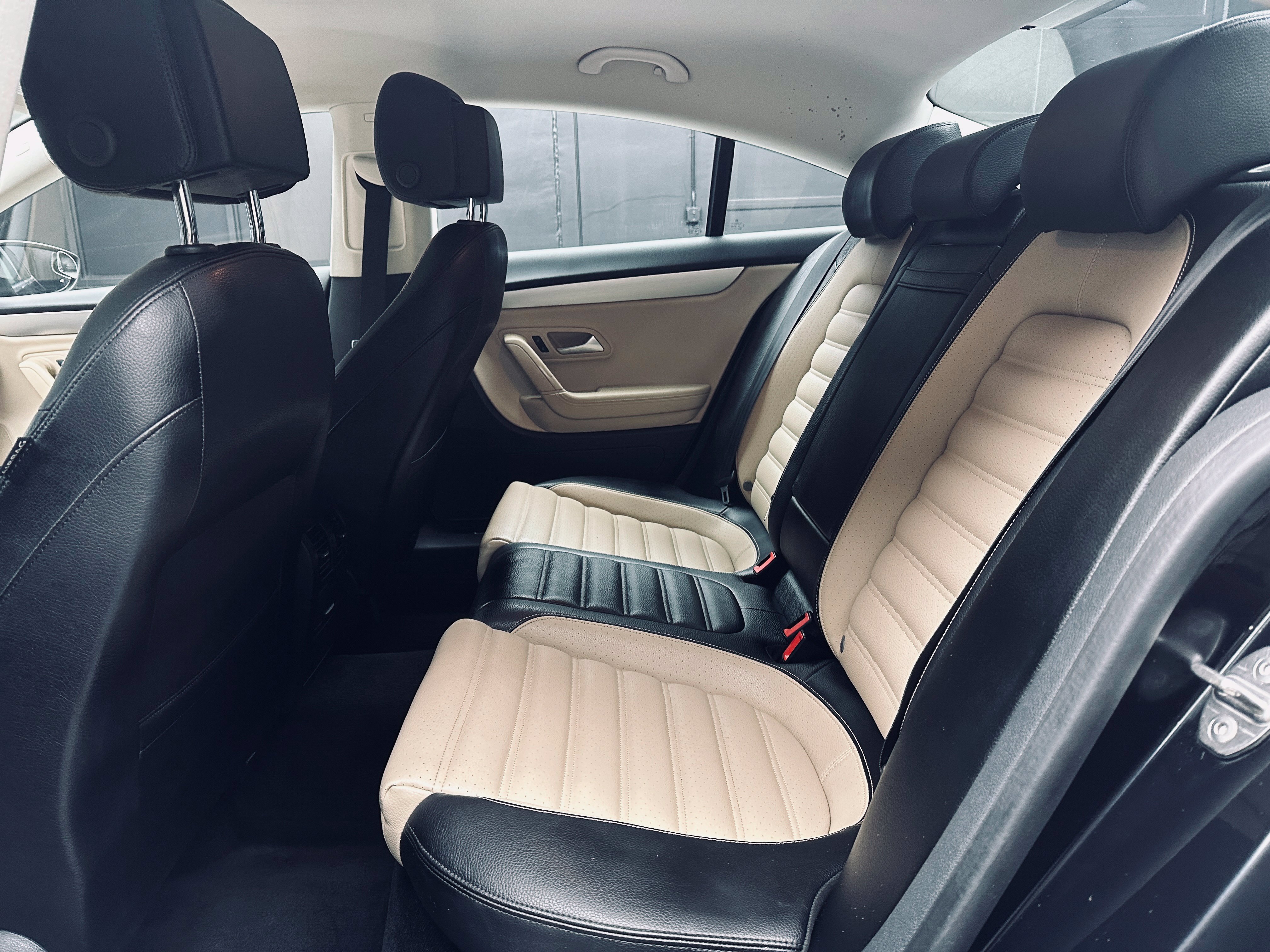 Used 2015 Volkswagen CC Sport FWD image 18