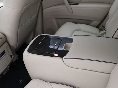 Used 2024 INFINITI QX80 Luxe w/ Cargo Package image 13