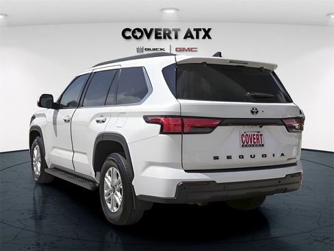 Used 2025 Toyota Sequoia SR5 image 4