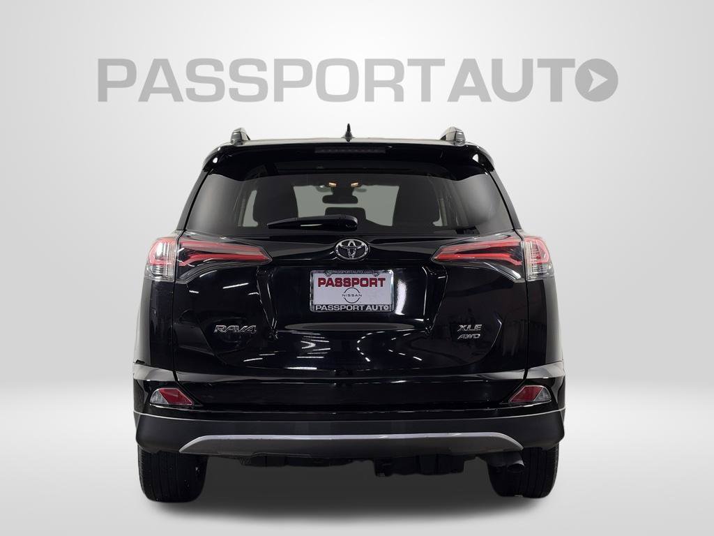 Used 2018 Toyota RAV4 XLE w/ Plus Extra Value Package AWD/4WD image 6