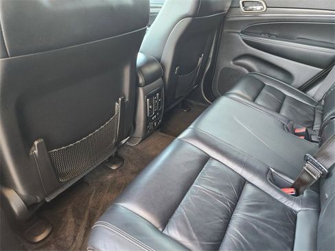 Used 2015 Jeep Grand Cherokee Limited image 28