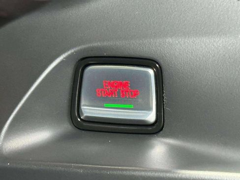 Used 2018 Chevrolet Camaro ZL1 image 13