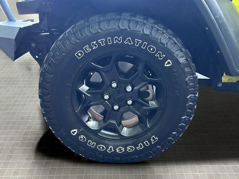 Certified 2023 Jeep Wrangler Unlimited Sport AWD/4WD image 26