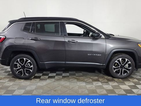 Used 2023 Jeep Compass Limited image 9