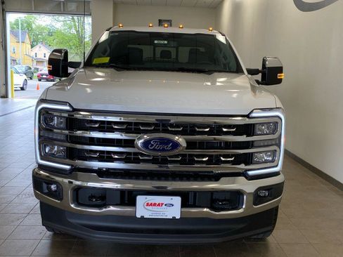 New 2025 Ford F350 Lariat w/ Chrome Package image 3