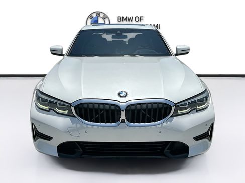 Used 2021 BMW 330i Sedan w/ Premium Package RWD image 2