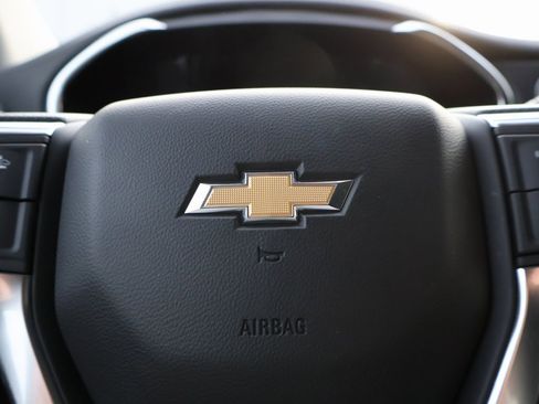 Used 2025 Chevrolet Blazer LT image 26