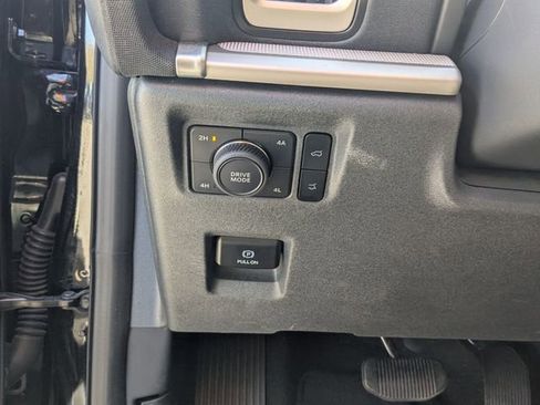 Certified 2025 Ford Expedition Max Active image 12