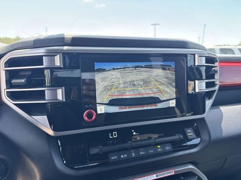 Used 2025 Toyota Tundra SR5 RWD image 28