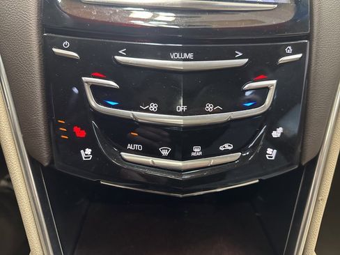 Used 2014 Cadillac XTS Luxury w/ Driver Awareness Package image 17