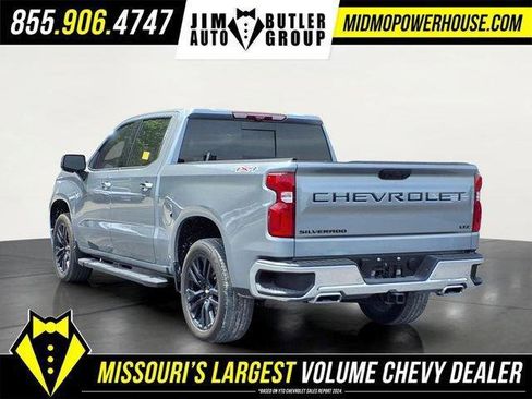 Used 2025 Chevrolet Silverado 1500 LTZ w/ LTZ Premium Package AWD/4WD image 6