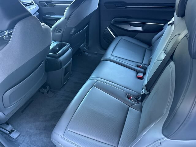 Used 2026 Kia EV9 Light RWD image 14