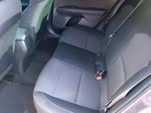 Used 2024 Kia Forte LX image 9