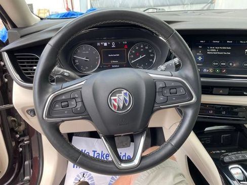 Used 2022 Buick Envision Avenir w/ Safety Package AWD/4WD image 23