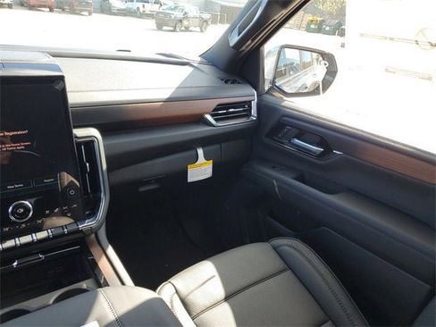 New 2026 GMC Yukon XL Denali w/ Sun & Power Step Package image 15