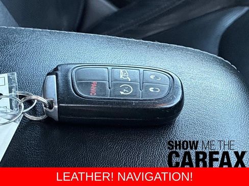 Used 2019 Jeep Cherokee Limited AWD/4WD image 11