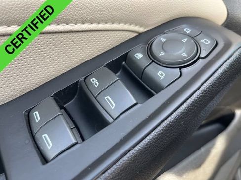 Certified 2023 Chevrolet Traverse Premier AWD/4WD image 13