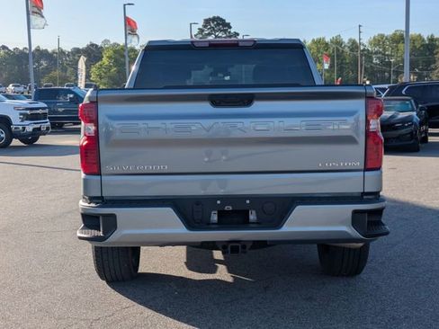 New 2026 Chevrolet Silverado 1500 Custom image 4