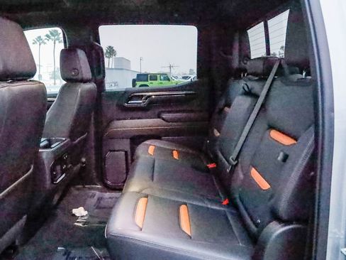 Used 2023 GMC Sierra 1500 AT4 w/ Technology Package image 16