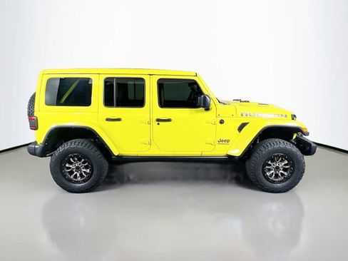 Used 2022 Jeep Wrangler Unlimited Rubicon w/ Trailer Tow Package image 8