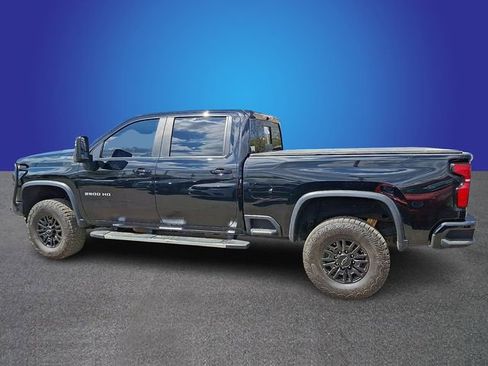 Used 2024 Chevrolet Silverado 2500 ZR2 image 6